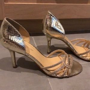 Beautiful sandals!!!